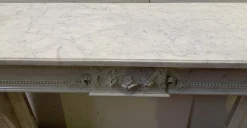 Kamin im Louis XVI Stil aus weißem Carrara Marmor, 1800er
