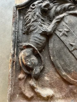 Kaminschild aus Gusseisen von a Castle in Anjou, 1700