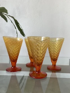 Kegelförmige Vintage Eisbecher, 1980er, 4er Set