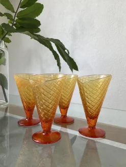 Kegelförmige Vintage Eisbecher, 1980er, 4er Set
