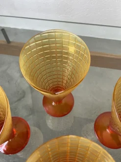 Kegelförmige Vintage Eisbecher, 1980er, 4er Set