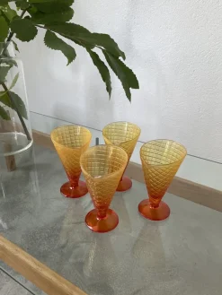 Kegelförmige Vintage Eisbecher, 1980er, 4er Set