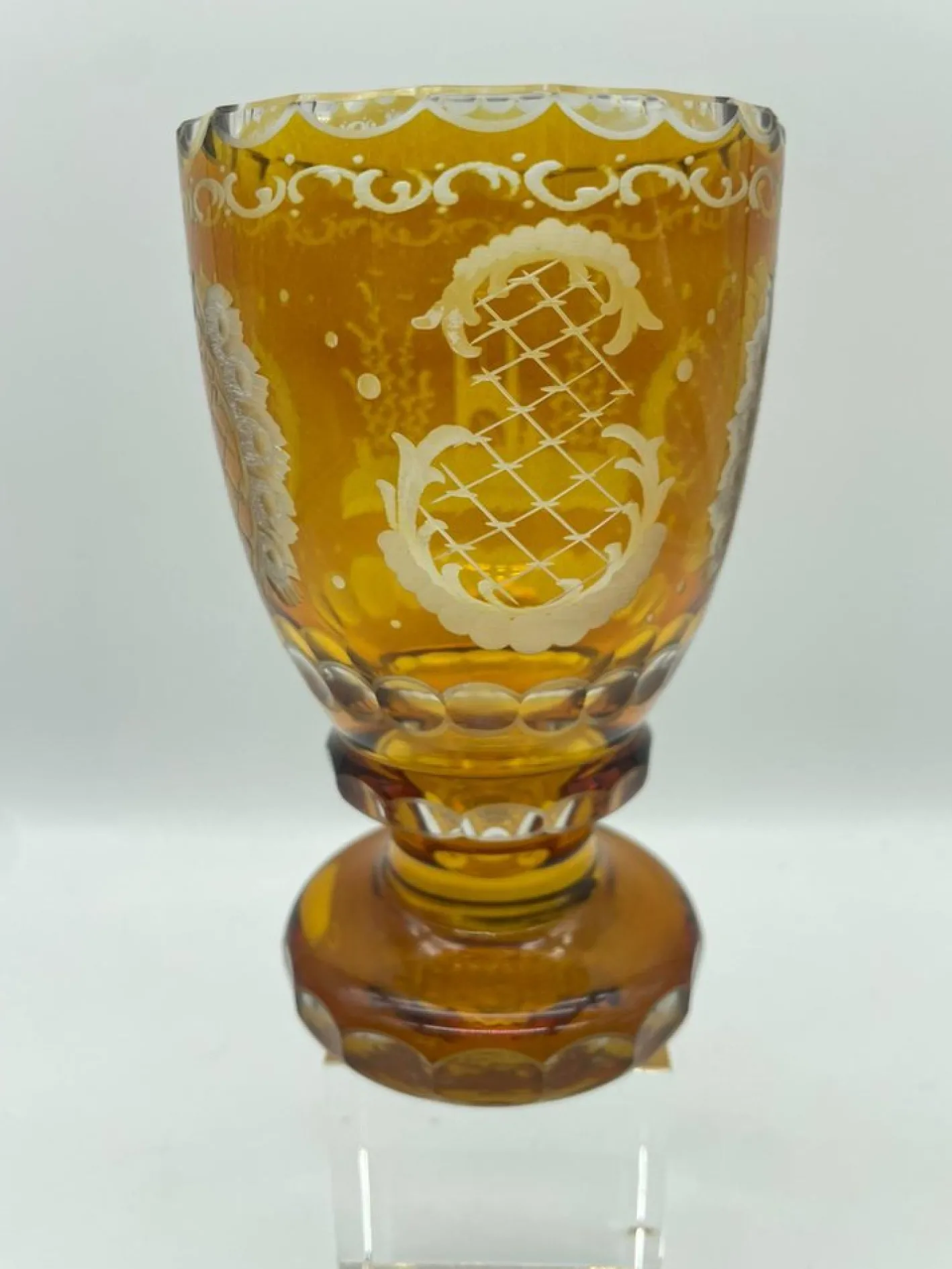 Kelche aus handgeschliffenem Bernsteinglas von Moosbauer Nördlingen, 1950er, 2er Set