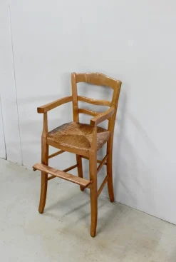 Kinderhochstuhl aus Stroh, 19. Jh.