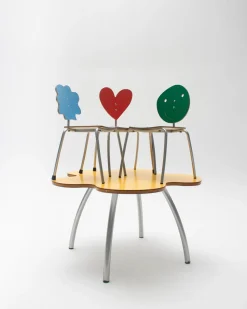 Kindertisch und Stühle von Agatha Ruiz De La Prada für Amat-3, Spanien, 1990er, 4er Set
