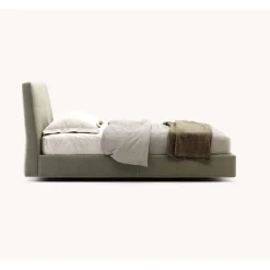 King Size Shelby Bett von Domkapa