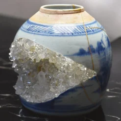 Kintsugi Geode Vase von Myriam Greff