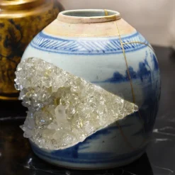 Kintsugi Geode Vase von Myriam Greff