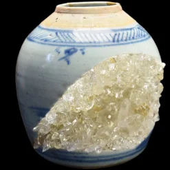 Kintsugi Geode Vase von Myriam Greff