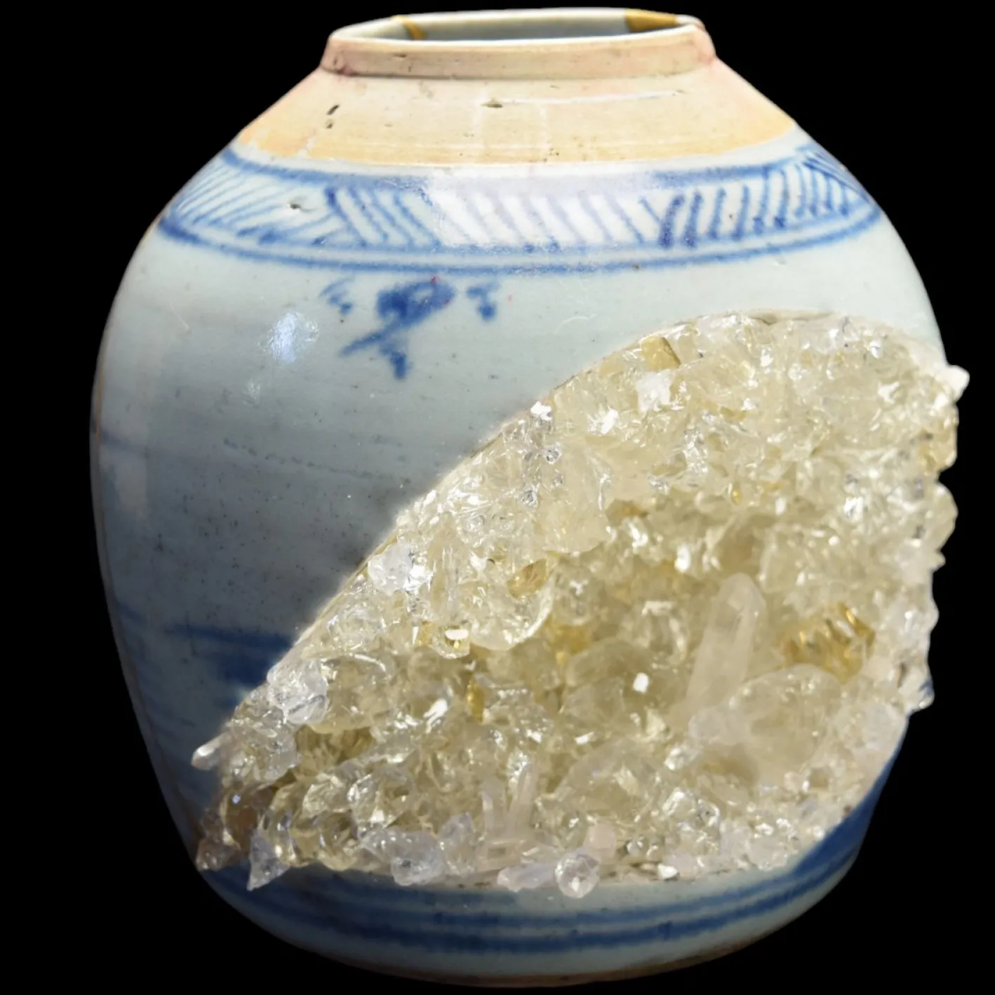 Kintsugi Geode Vase von Myriam Greff