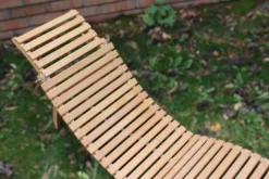 Klappbare Mid-Century Sonnenliegen aus Holz, 1970er, 2er Set