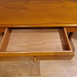 Klappbarer Couchtisch aus Teak mit Schublade von Stag, 1970er