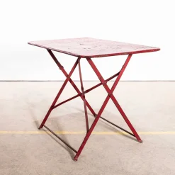Klappbarer französischer Esstisch aus rotem rechteckigem Metall, 1950er