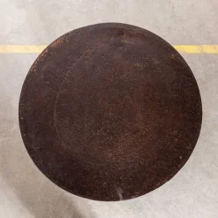 Klappbarer französischer Tisch aus Metall mit dreibeinigem Gestell, 1950er
