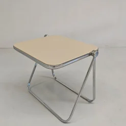 Klappbarer Schreibtisch von Platone G. Piretti für Anonima Castelli, 1970er