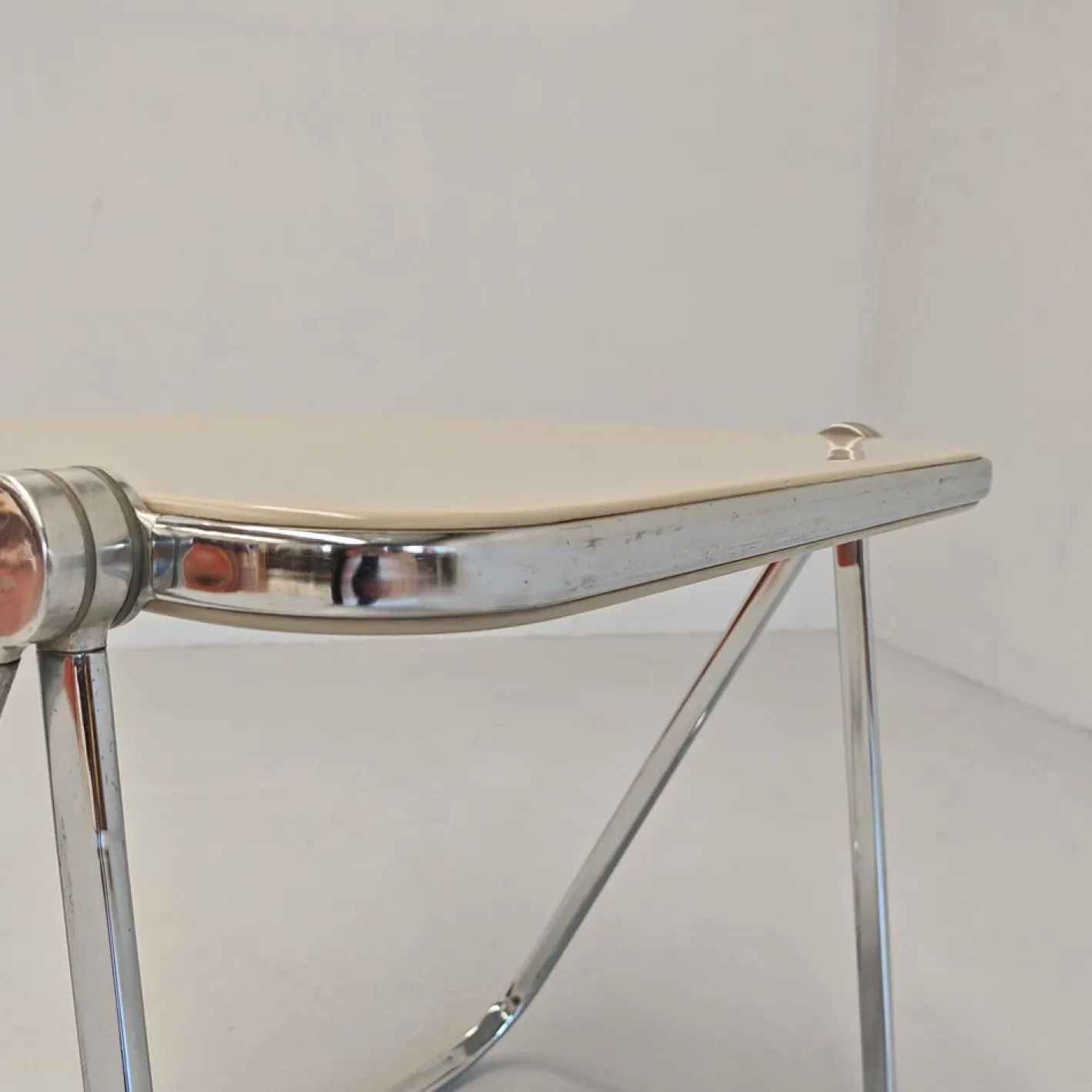 Klappbarer Schreibtisch von Platone G. Piretti für Anonima Castelli, 1970er