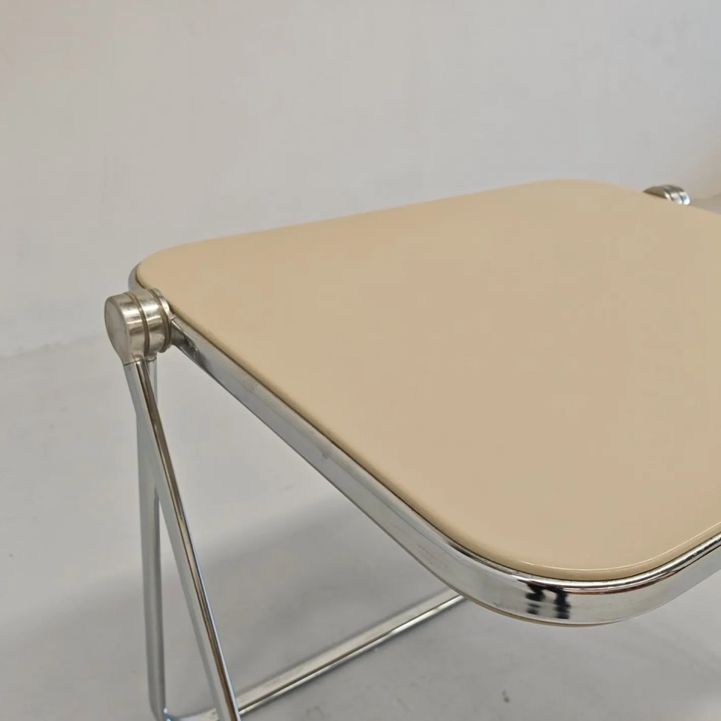 Klappbarer Schreibtisch von Platone G. Piretti für Anonima Castelli, 1970er