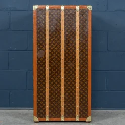 Kleiderschrank-Truhe mit monogrammiertem Leinen von Louis Vuitton, 1930er