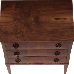 Kleine antike Biedermeier Kommode aus Nussholz, 1820