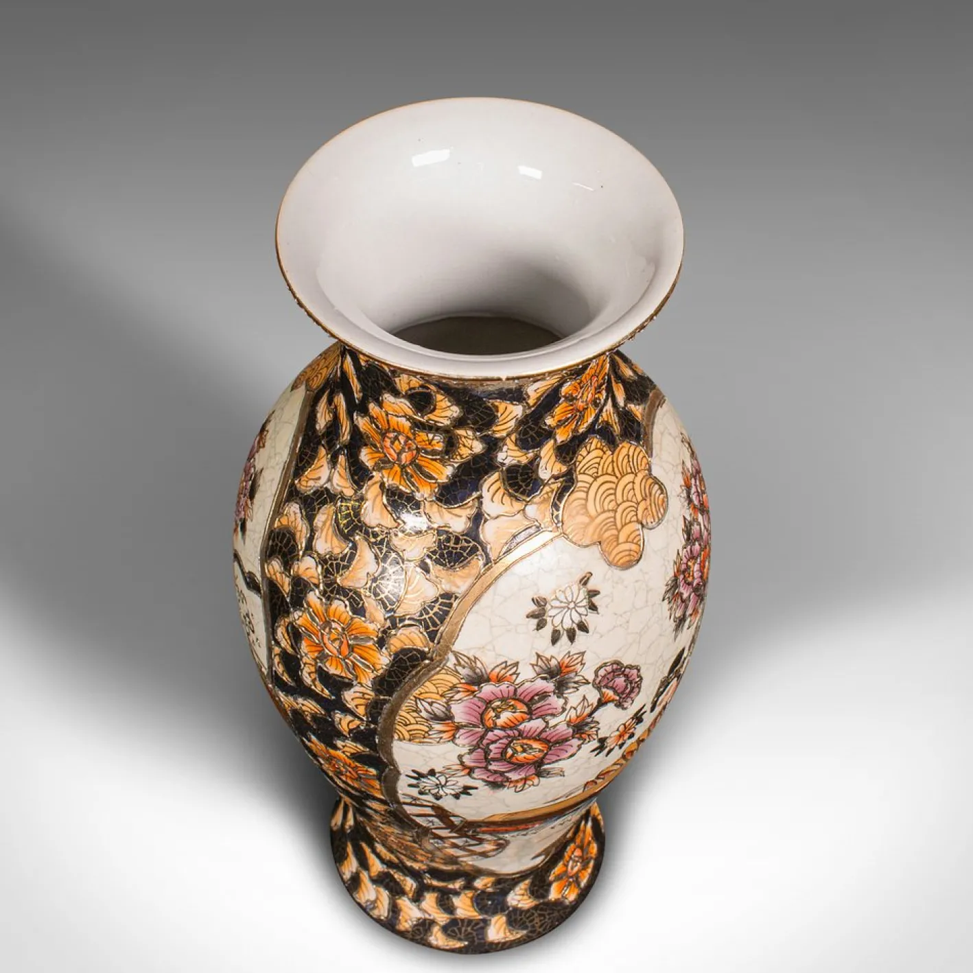 Kleine chinesische Vintage Satsuma Vase aus Keramik & Baluster Urne, 1960er