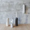 Kleine Pearl Kyrtos Wandlampe von Lisa Allegra