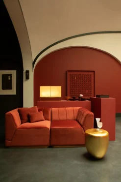 Kleiner Beistelltisch aus Blattgold & Gelbgold von Reda Amalou Design