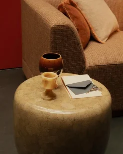 Kleiner Beistelltisch aus Blattgold & Gelbgold von Reda Amalou Design