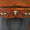 Kleiner Louis XV Damenschreibtisch mit Intarsien, frühes 20. Jh