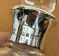 Kleiner Pinch Spirit Dekanter aus Sterling Silber von Asprey & Co., 1964