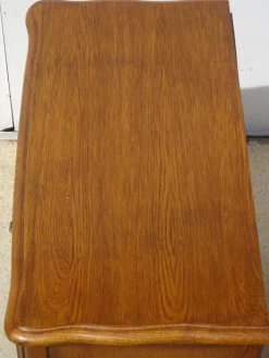 Kleines Sideboard aus heller Eiche mit drehbarer Platte, 1980er