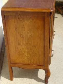 Kleines Sideboard aus heller Eiche mit drehbarer Platte, 1980er