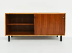 Kleines Sideboard mit Schiebetüren und Rückseite von Florence Knoll für Knoll Int., USA, 1961