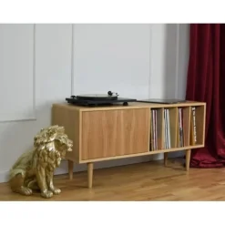 Kleines Sideboard von Pastform