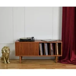 Kleines Sideboard von Pastform