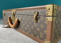 Koffer Alzer von Louis Vuitton, Frankreich