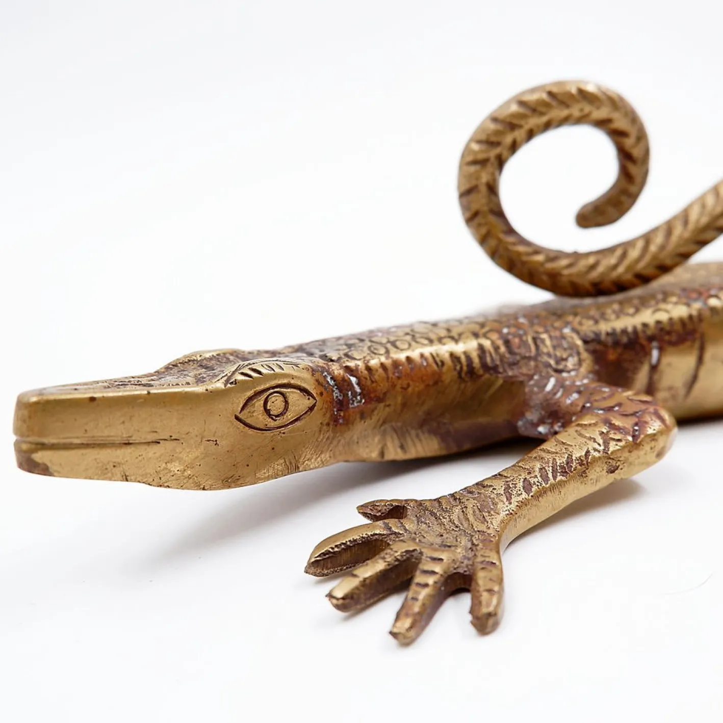 Komodo Eidechsengriff aus Messing