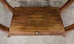 Konsolentisch aus Nussholzfurnier im Art Deco-Stil, 20. Jh