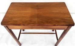 Konsolentisch mit Intarsie von Pozna Furniture Factory, 1950er