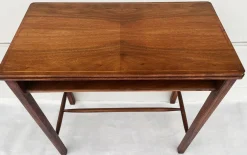 Konsolentisch mit Intarsie von Pozna Furniture Factory, 1950er