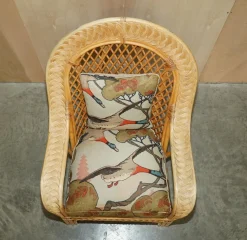 Korbsessel, Hocker & Beistelltisch mit Mulberry Flying Ducks Stoff, 4 . Set