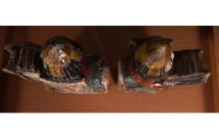 Kreuzritter-Statuetten aus Holz