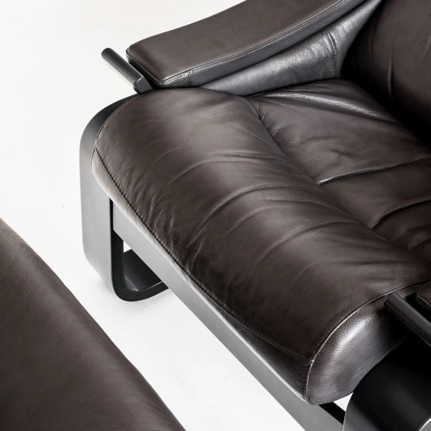 Kroken Sessel & Fußhocker von Ake Fribytter für Roche Bobois, Frankreich, 2000er