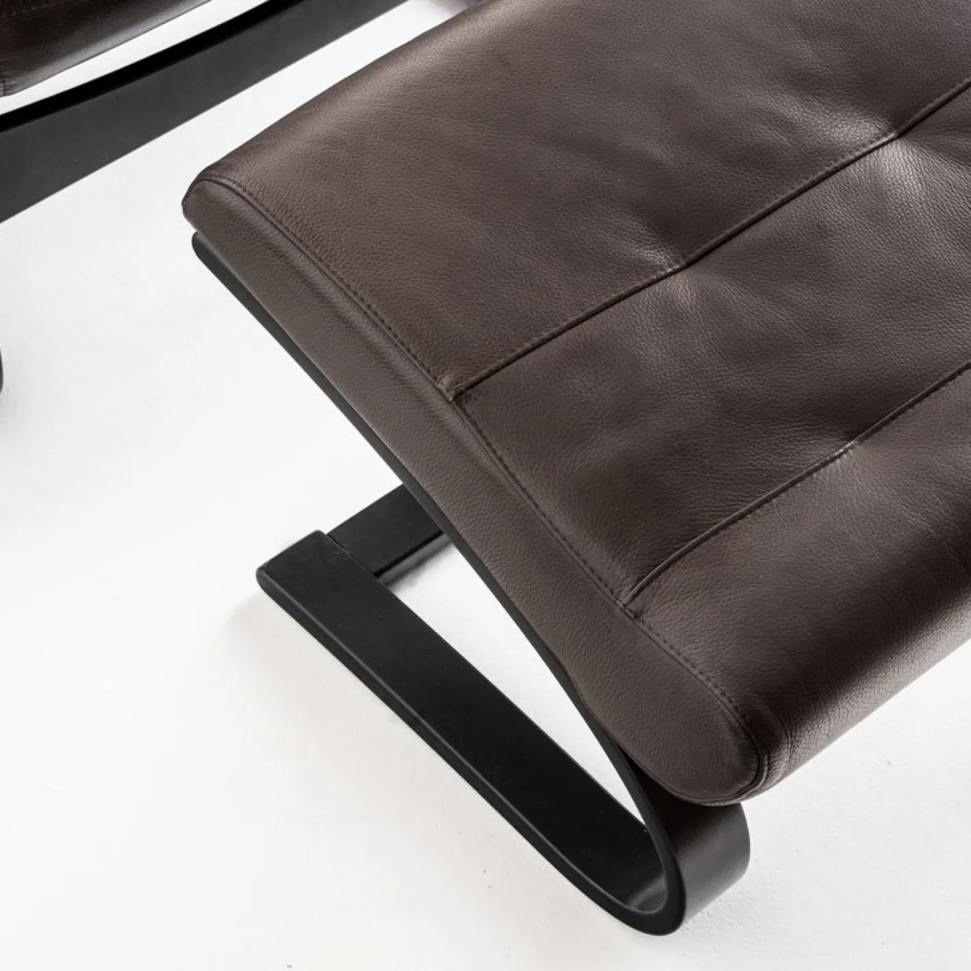 Kroken Sessel & Fußhocker von Ake Fribytter für Roche Bobois, Frankreich, 2000er