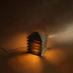 Kōtō Stehlampe aus Aluminium von Bureau of Entropy
