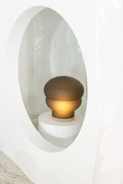 Kumo Weiße Acetato Stehlampe in Weiß von Pulpo