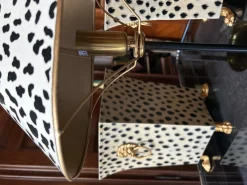 Lampe mit Lampenschirm aus Metall mit Leopardenmuster von Gand & C