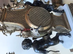Lancini Uhr mit Kerzenständern im Louis XVI Stil, 1940er, 3er Set
