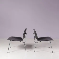 LCM Stühle aus verchromtem Metall mit schwarzem Schichtholz von Charles & Ray Eames für Herman Miller, USA, 1960er, 2er Set