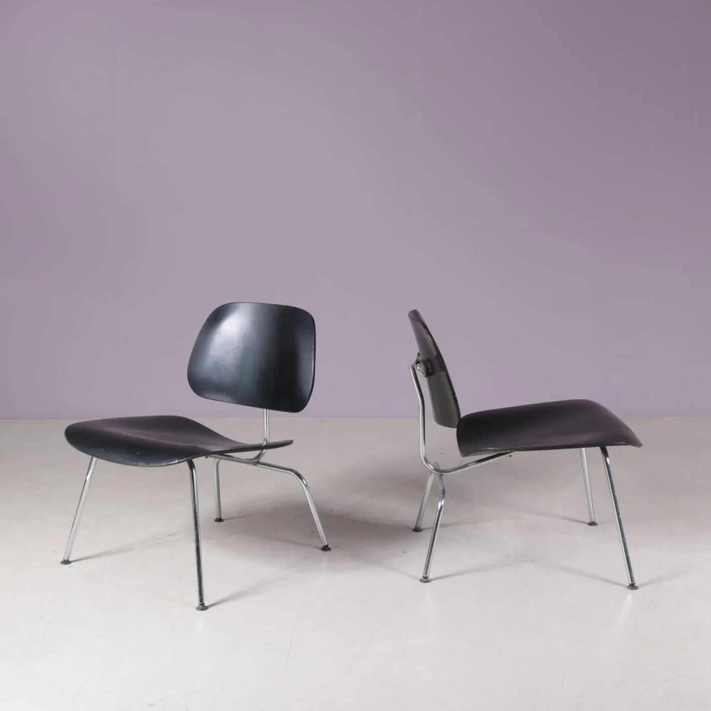 LCM Stühle aus verchromtem Metall mit schwarzem Schichtholz von Charles & Ray Eames für Herman Miller, USA, 1960er, 2er Set