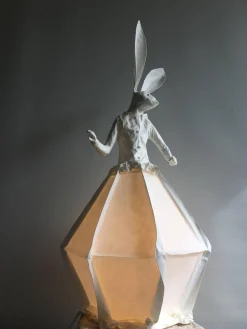 Lichtskulptur aus Papier mit Tiermotiven von Papier À Êtres